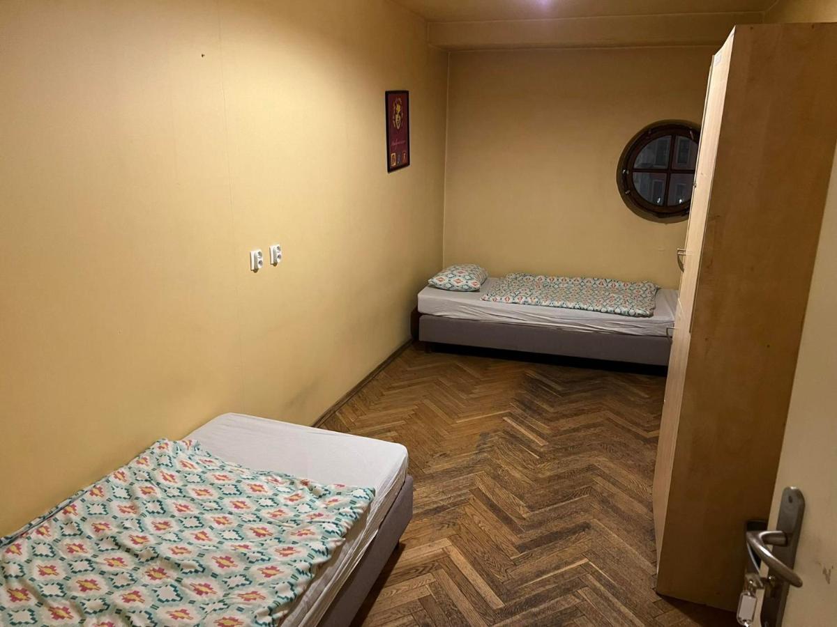 50 People Bis Apartment Krasków Εξωτερικό φωτογραφία